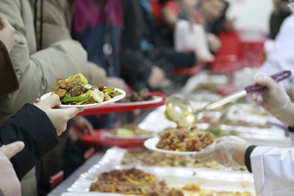 工(gōng)廠飯堂承包如何提升食堂管理制度